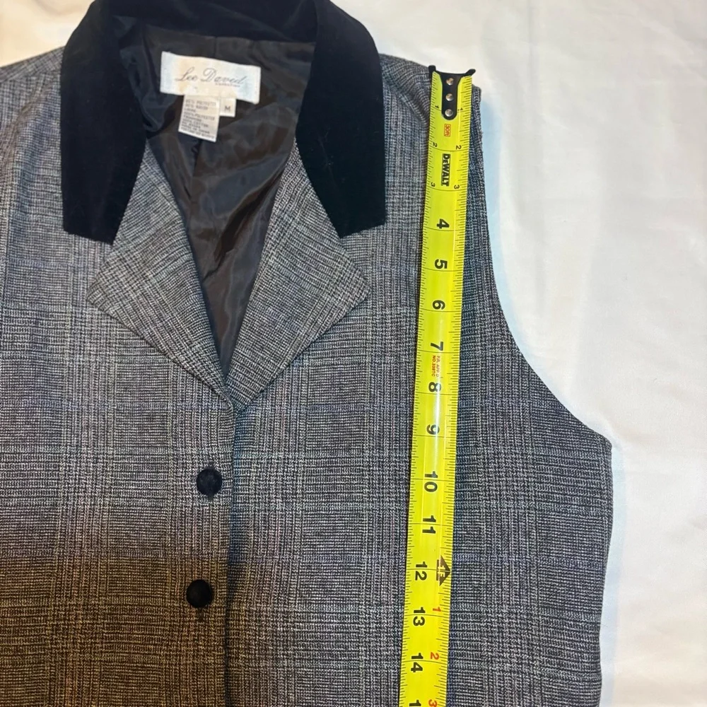 Lee David Gray Plaid Tailored Vest with Black Velvet Collar – Vintage Inspired